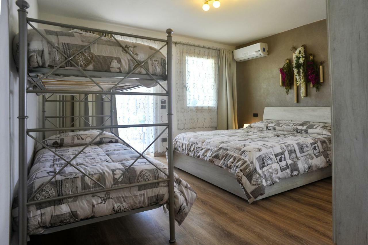 Hotel La Casa Dei Nonni Sul Garda Peschiera del Garda Zewnętrze zdjęcie