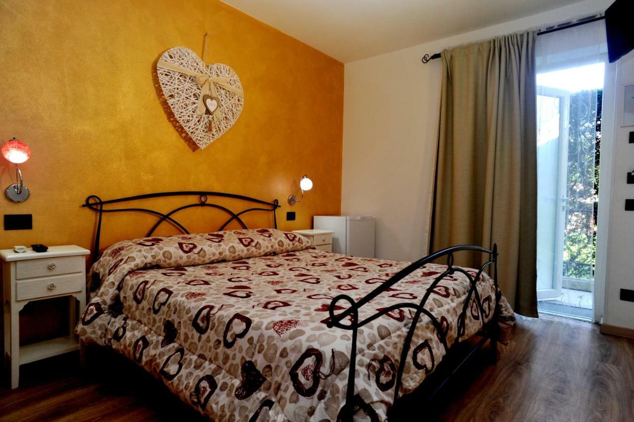 Hotel La Casa Dei Nonni Sul Garda Peschiera del Garda Zewnętrze zdjęcie